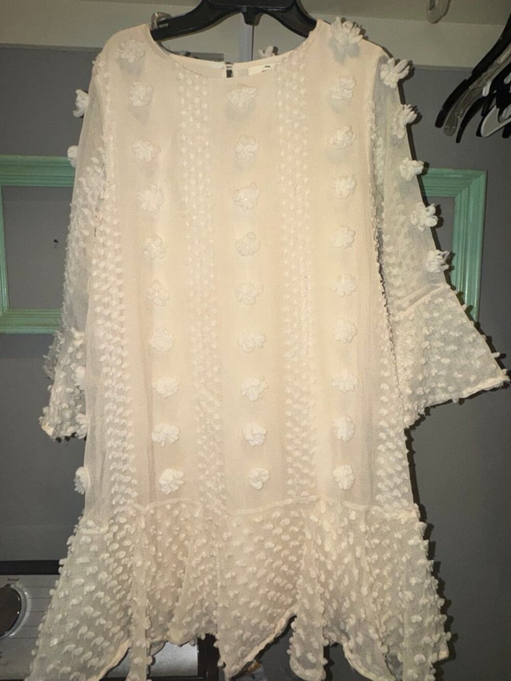 Entro Ivory Textured Floral Sheer Sleeve Dress Flaw